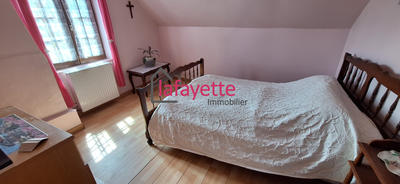 Maison - 110 m² - 4 pièces