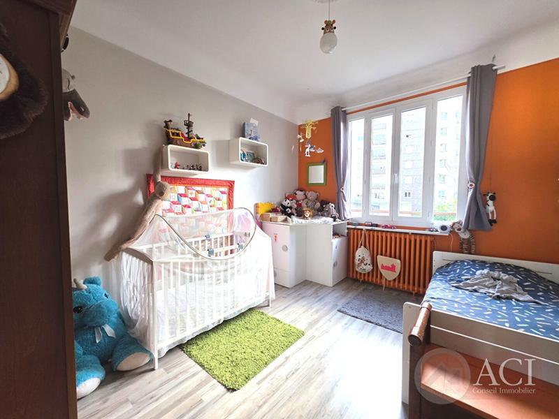 Maison - 82 m² - 5 pièces