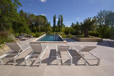 Maison - 222 m² - 7 pièces