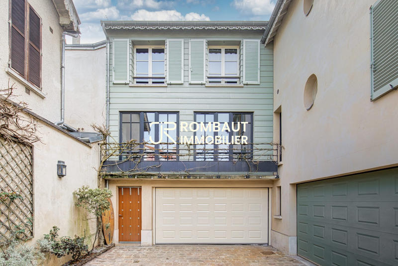 Appartement - 150 m² - 6 pièces