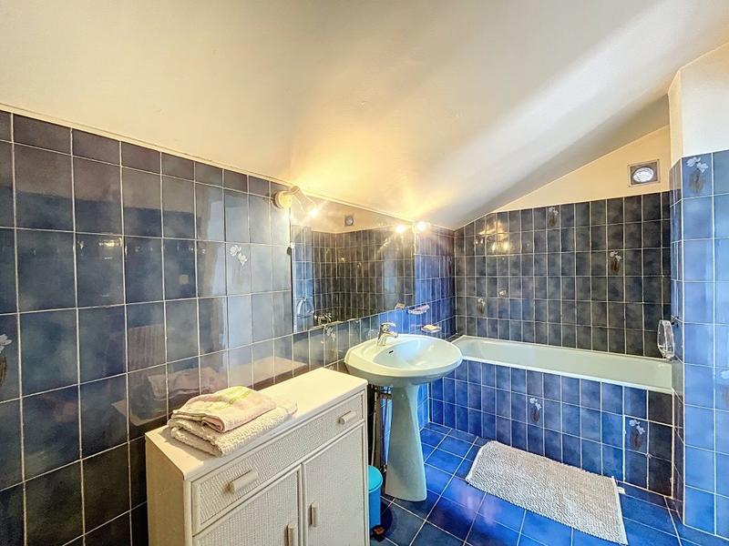 Appartement - 146 m² - 5 pièces