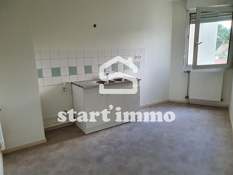 Appartement - 99 m² - 6 pièces