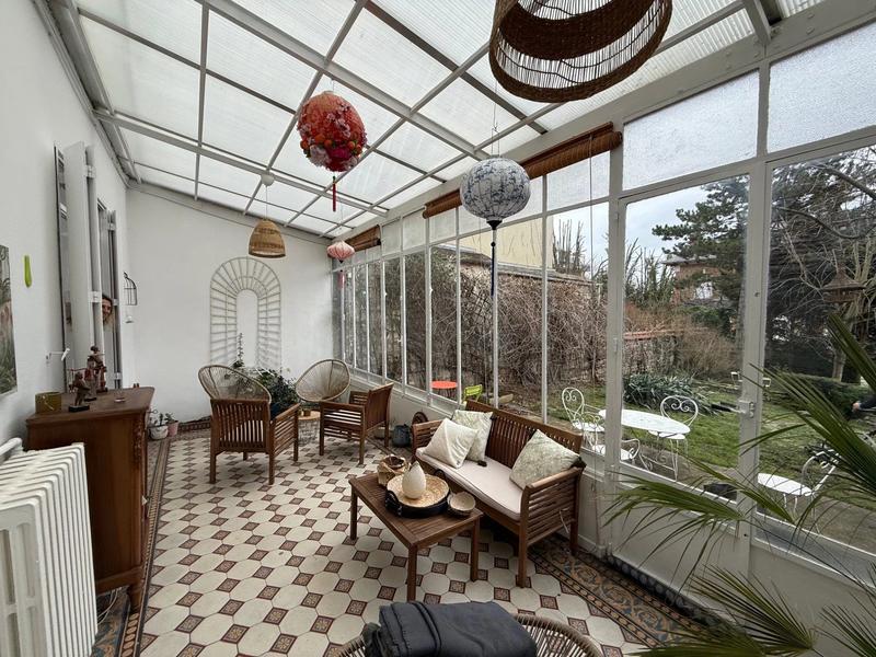 Maison - 180 m² - 6 pièces