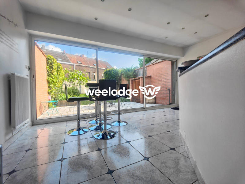 Maison - 166 m² - 5 pièces