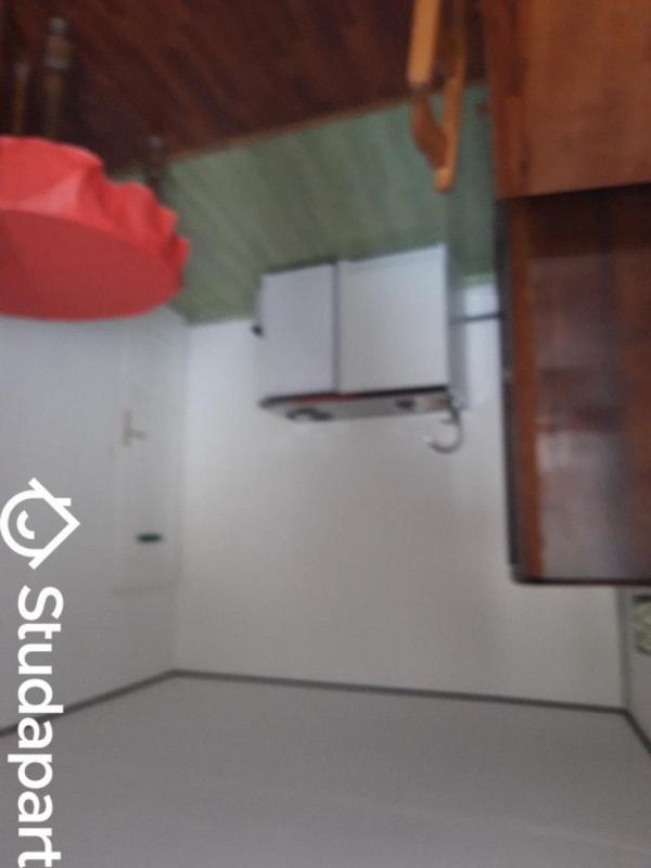 Chambre - 15 m² - 1 pièce