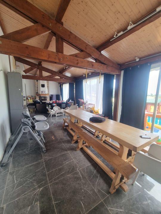 Villa - 262 m² - 9 pièces