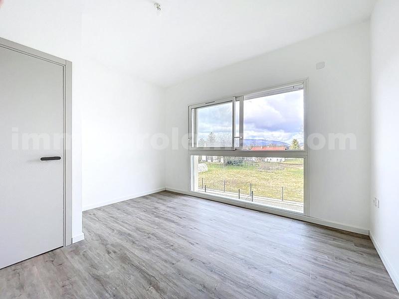 Maison - 94 m² - 5 pièces