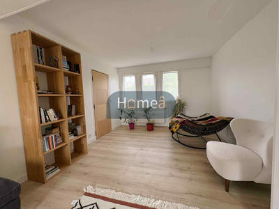 Maison - 104 m² - 4 pièces