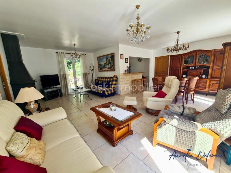 Maison traditionnelle - 135 m² - 5 pièces