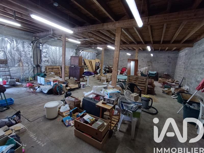 Maison - 185 m² - 8 pièces