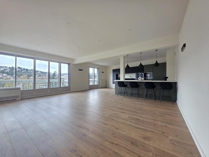 Appartement - 101 m² - 4 pièces