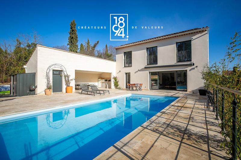 Maison - 150 m² - 4 pièces