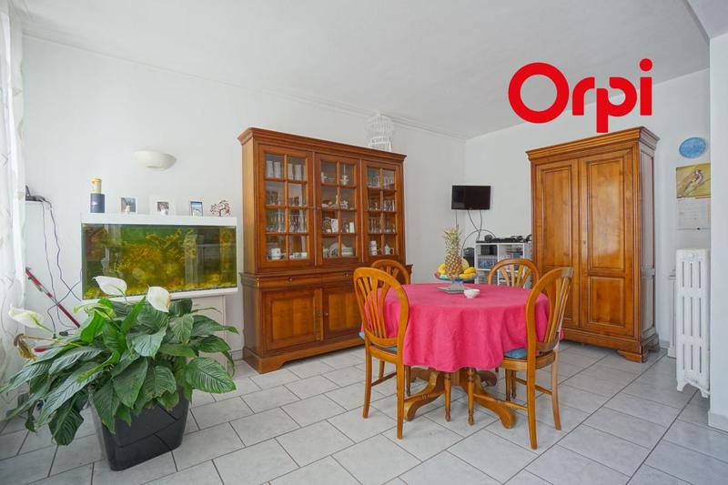 Maison - 110 m² - 6 pièces