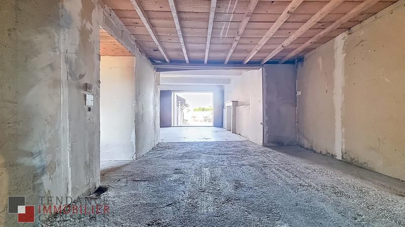 Maison - 166 m² - 7 pièces