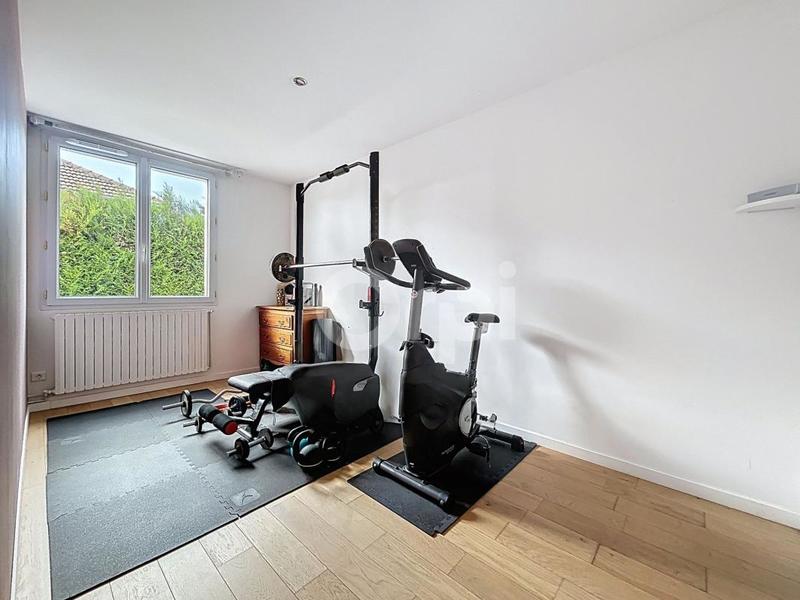 Maison - 104 m² - 6 pièces