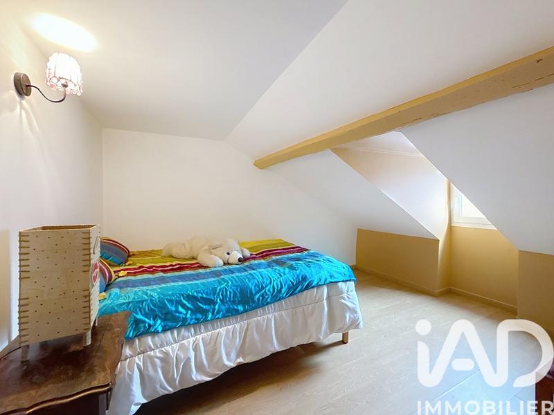 Appartement - 81 m² - 5 pièces