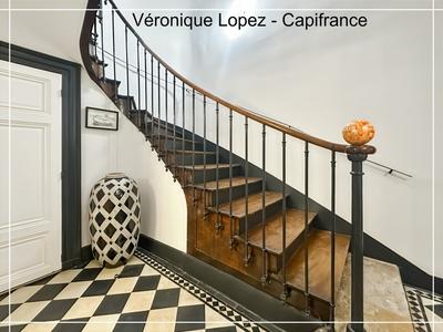 Maison bourgeoise - 266 m² - 7 pièces