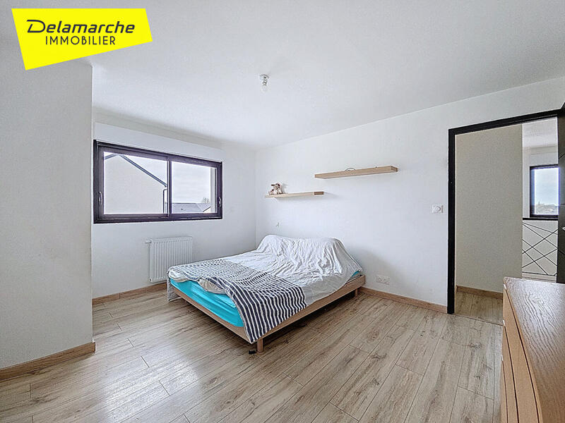 Maison - 160 m² - 6 pièces