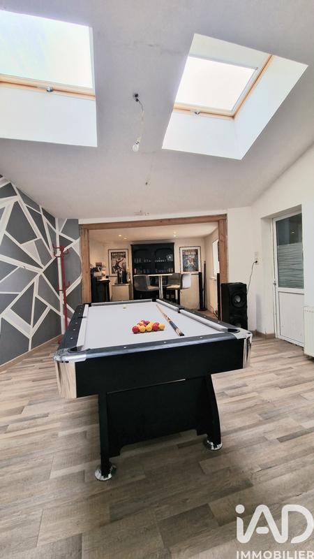 Maison - 168 m² - 7 pièces