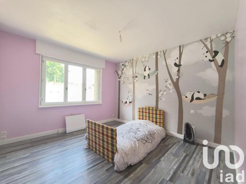 Maison - 230 m² - 9 pièces