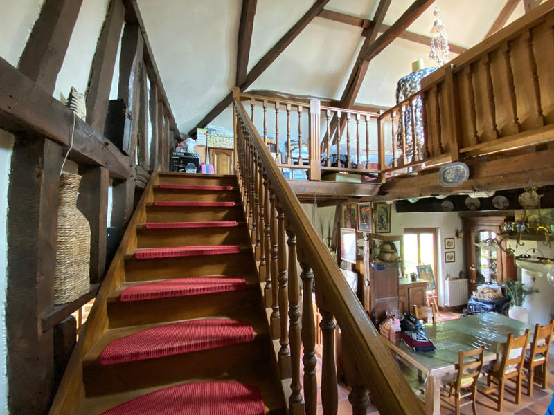 Maison - 207 m² - 6 pièces