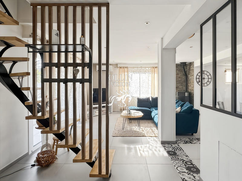 Maison - 180 m² - 6 pièces