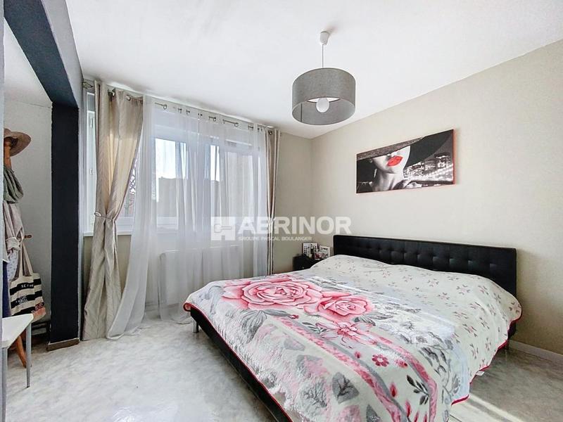 Maison - 92 m² - 4 pièces