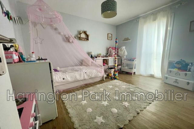 Maison - 93 m² - 4 pièces