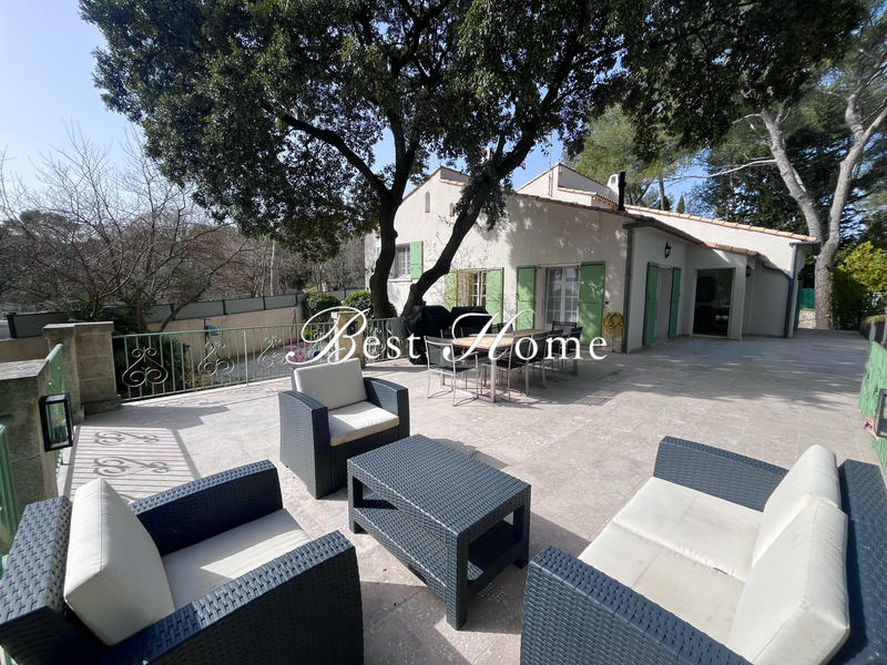 Maison - 170 m² - 6 pièces