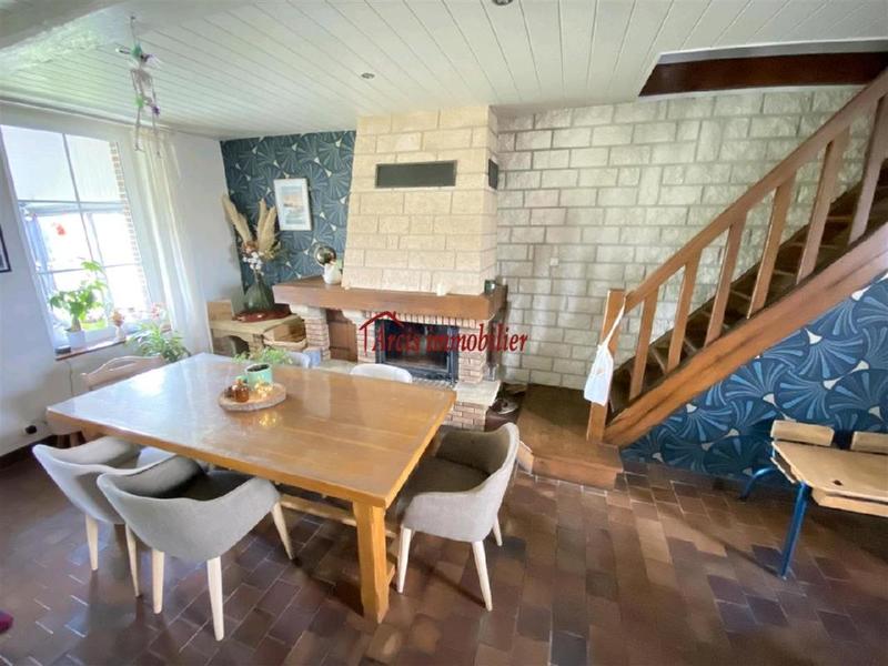 Maison - 180 m² - 10 pièces