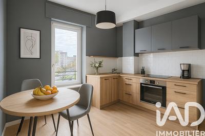 Appartement - 85 m² - 4 pièces