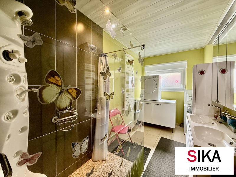 Maison - 157 m² - 6 pièces