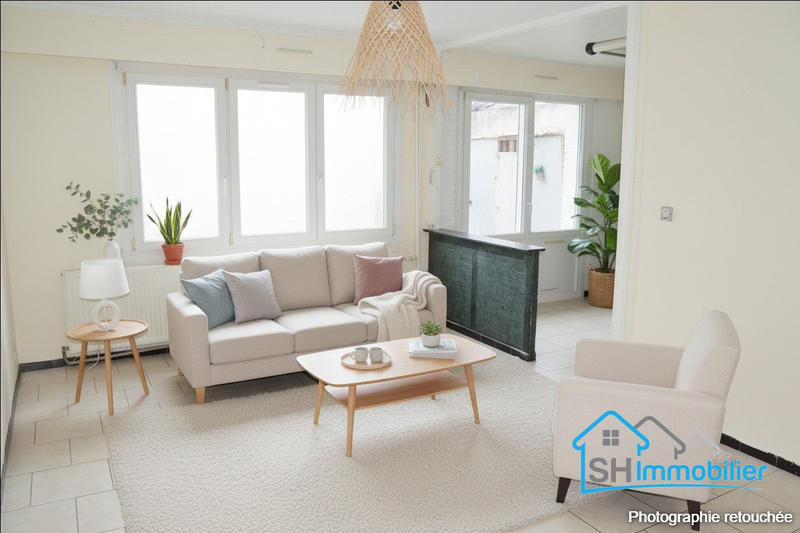 Maison - 90 m² - 5 pièces