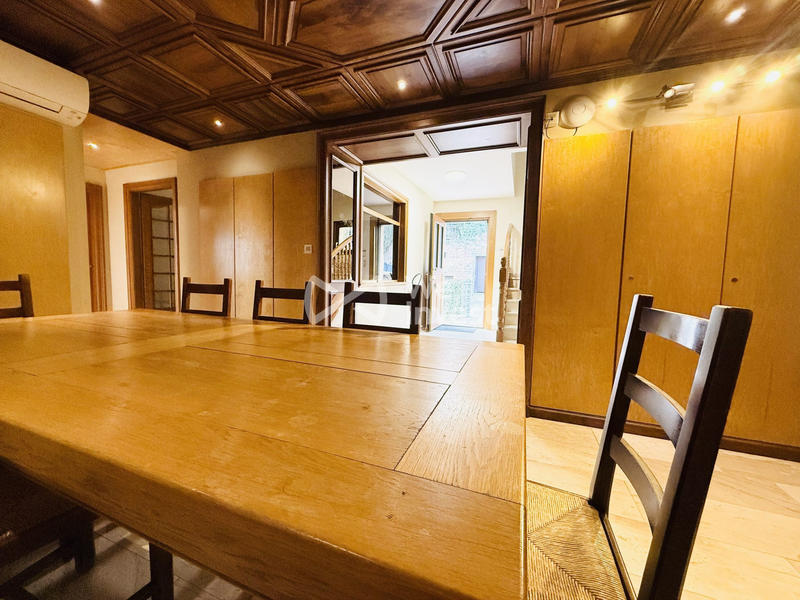 Bureau - 224 m² - 11 pièces