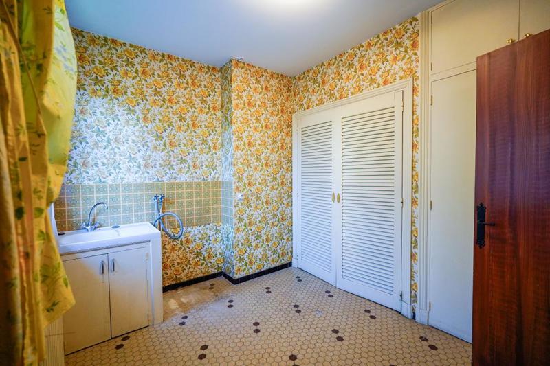 Maison - 208 m² - 6 pièces