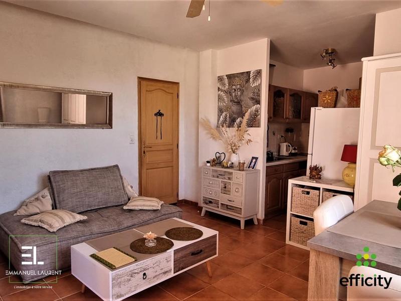 Demeure - 260 m² - 7 pièces