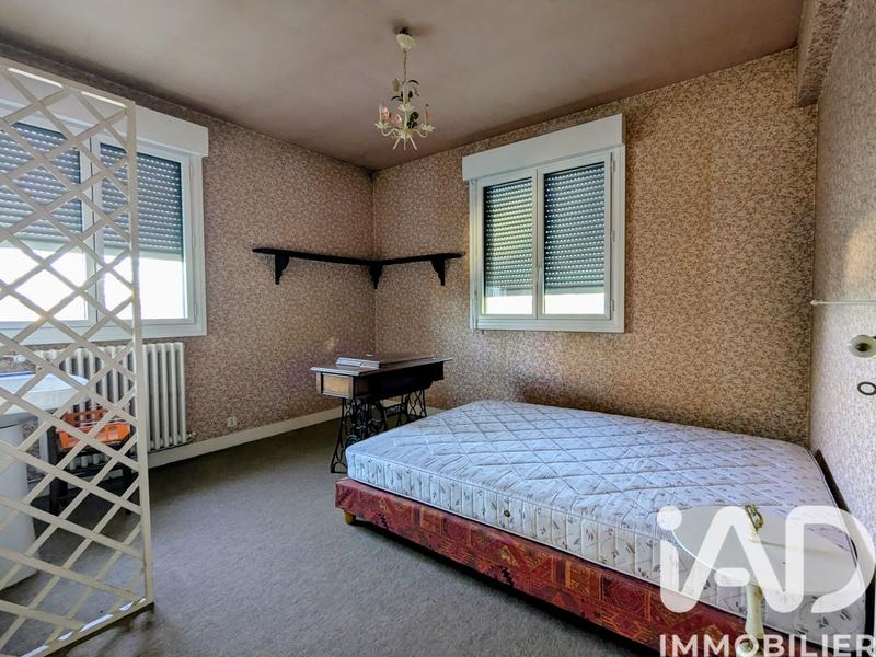 Maison - 200 m² - 9 pièces