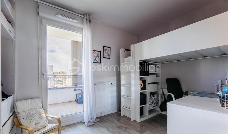Appartement - 90 m² - 5 pièces