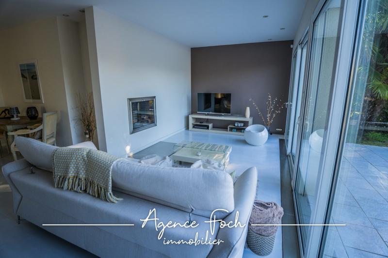 Maison - 176 m² - 5 pièces