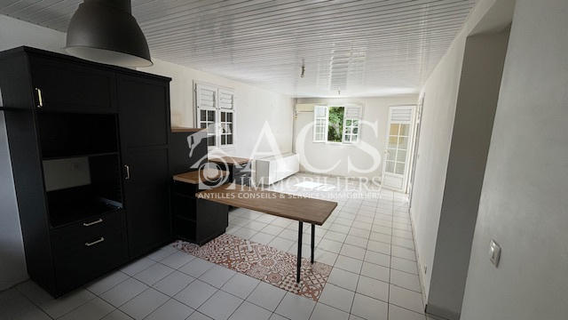 Maison - 87 m² - 4 pièces