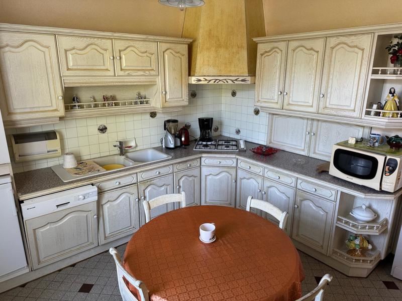 Maison - 110 m² - 6 pièces