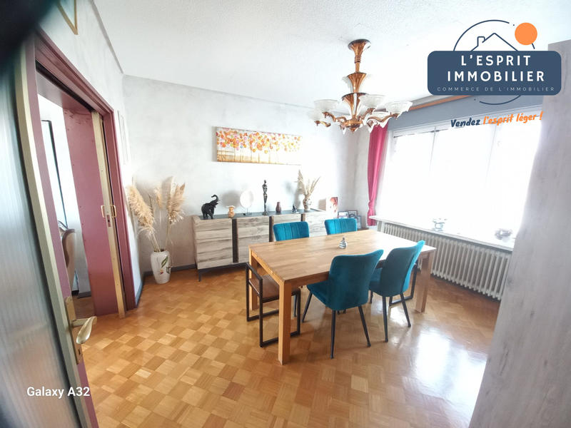 Maison ancienne - 163 m² - 8 pièces