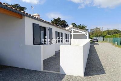 Maison - 102 m² - 5 pièces