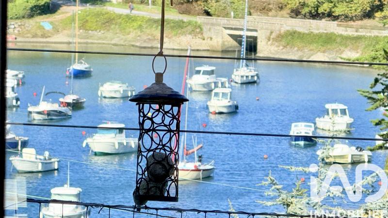 Maison - 215 m² - 7 pièces