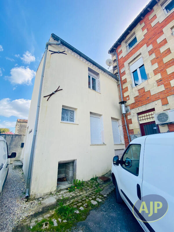 Immeuble - 5 pièces