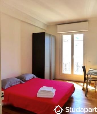 Chambre - 15 m² - 1 pièce