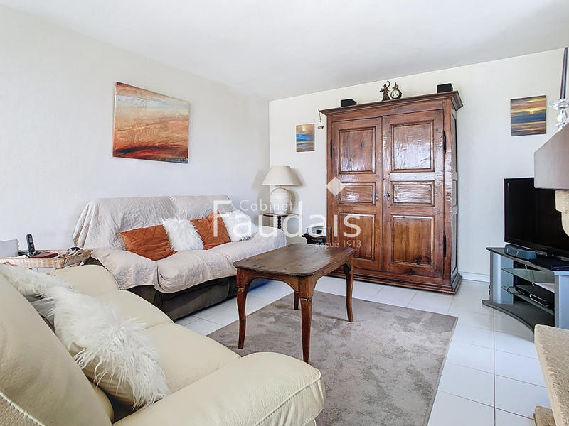 Maison - 137 m² - 6 pièces