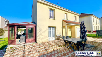 Maison - 116 m² - 6 pièces