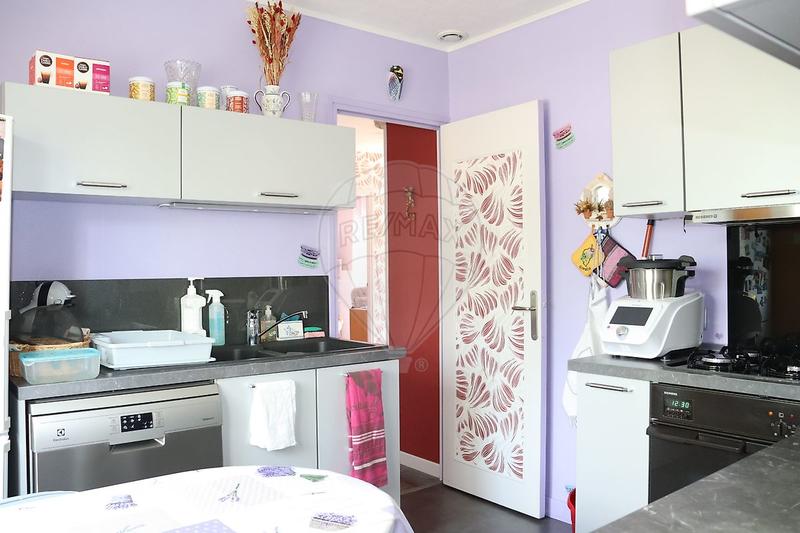 Maison - 96 m² - 4 pièces