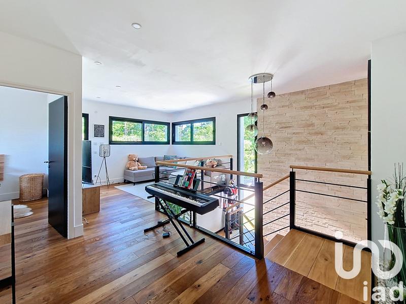 Maison de maîtres - 262 m² - 8 pièces